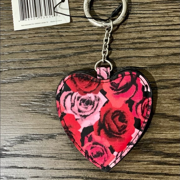 Vera Bradley Look of Love Bag Charm in Havana Hothouse NWT - Picture 2 of 4